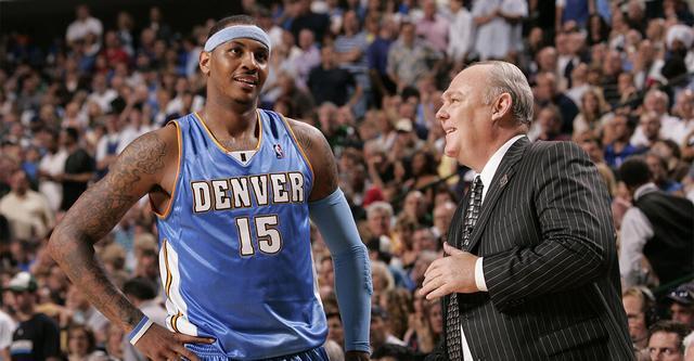 对抗呈现巨 对抗呈现巨