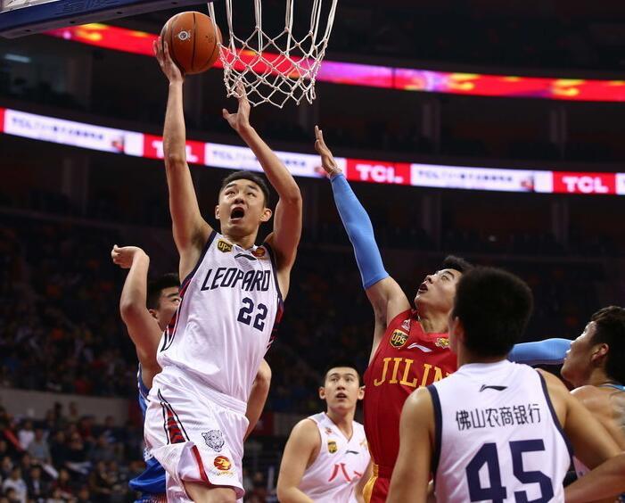 着投资者重 着投资者重